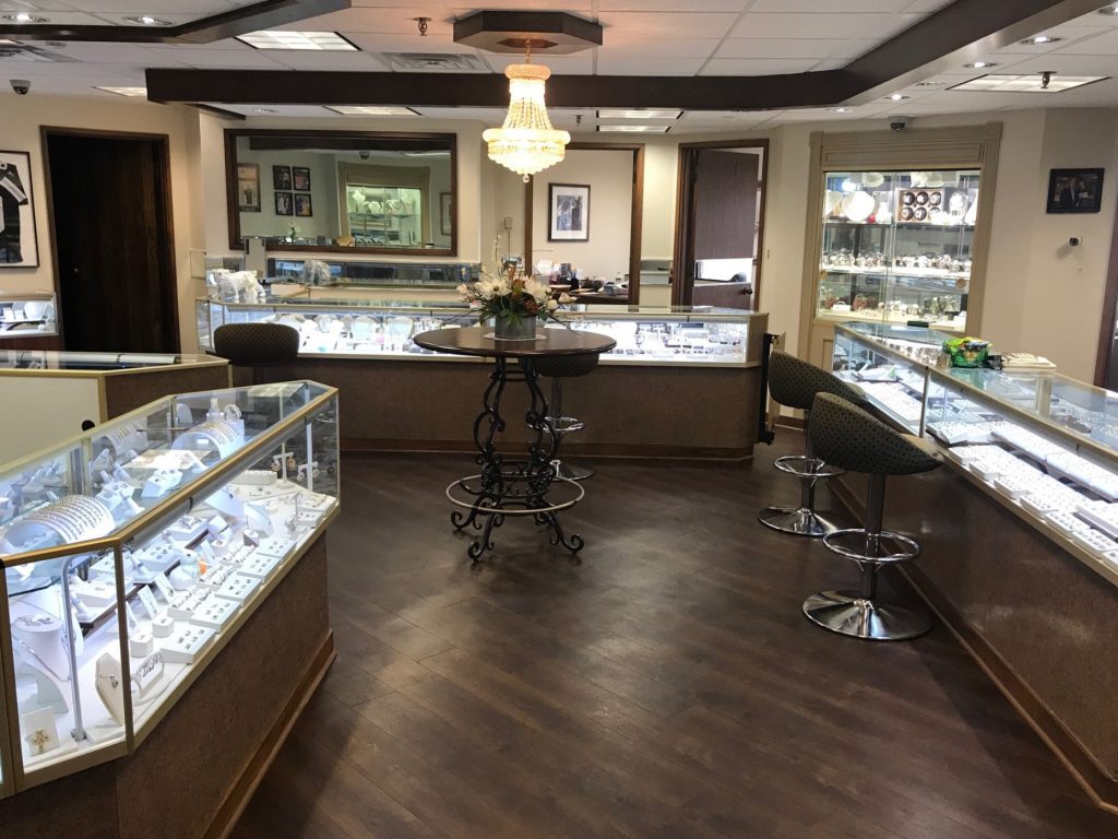 Browse the largest jewelry inventory in all of Milwaukee.