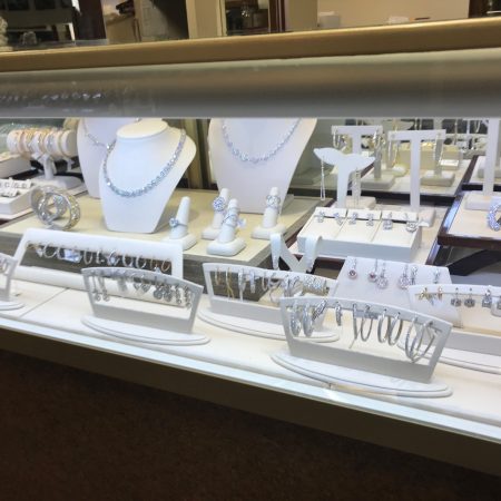 Harry Glinberg Jewelers - Largest Jewelry store in Milwaukee